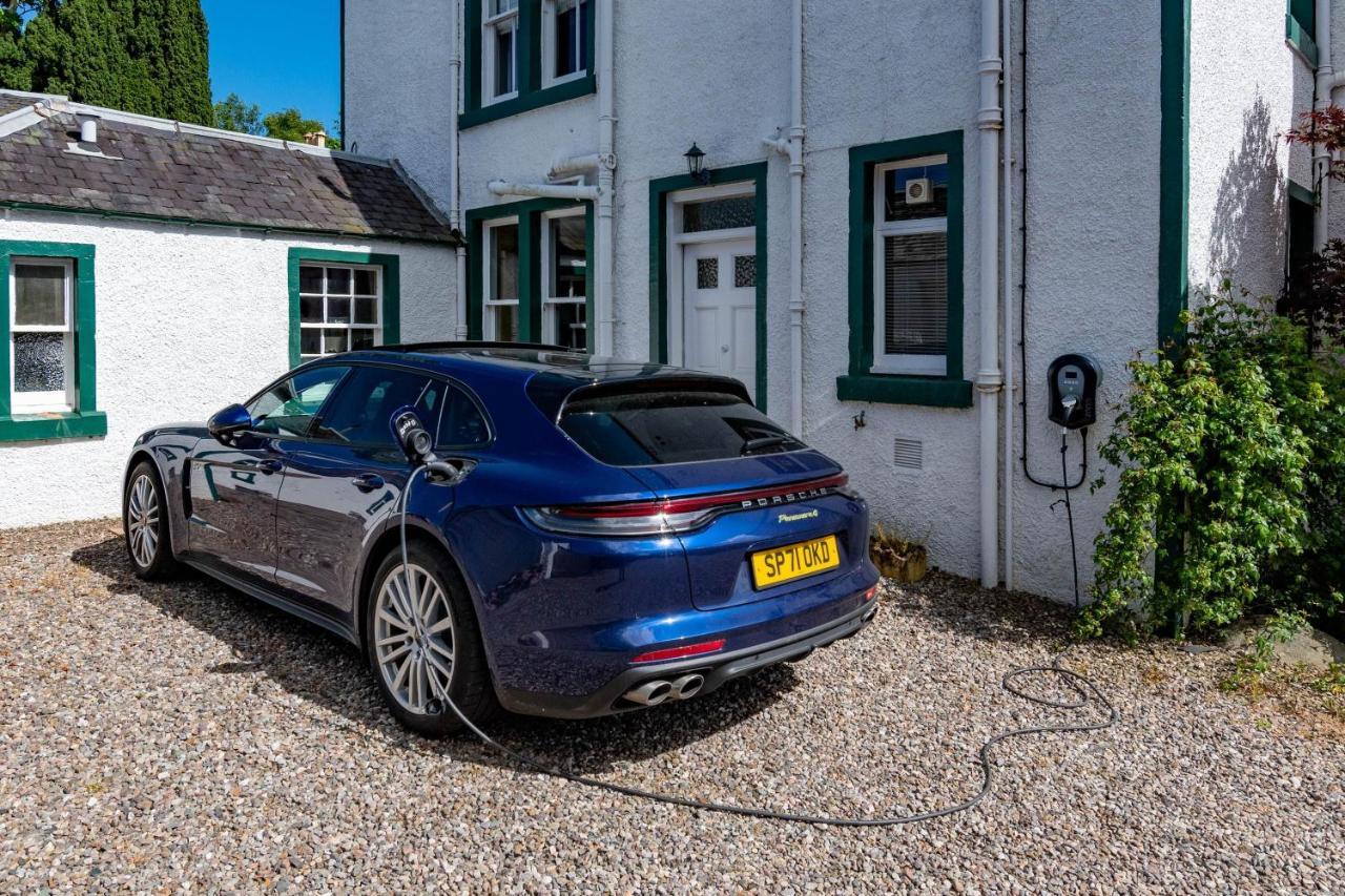 Rosebank House Blairgowrie - Sleeps 12, Games Rooms, Ev Point, Pets Welcome Blairgowrie and Rattray ภายนอก รูปภาพ