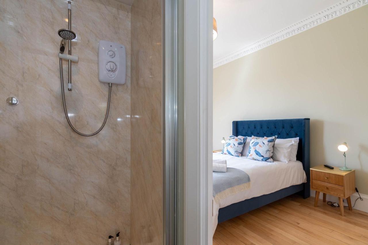 Rosebank House Blairgowrie - Sleeps 12, Games Rooms, Ev Point, Pets Welcome Blairgowrie and Rattray ภายนอก รูปภาพ