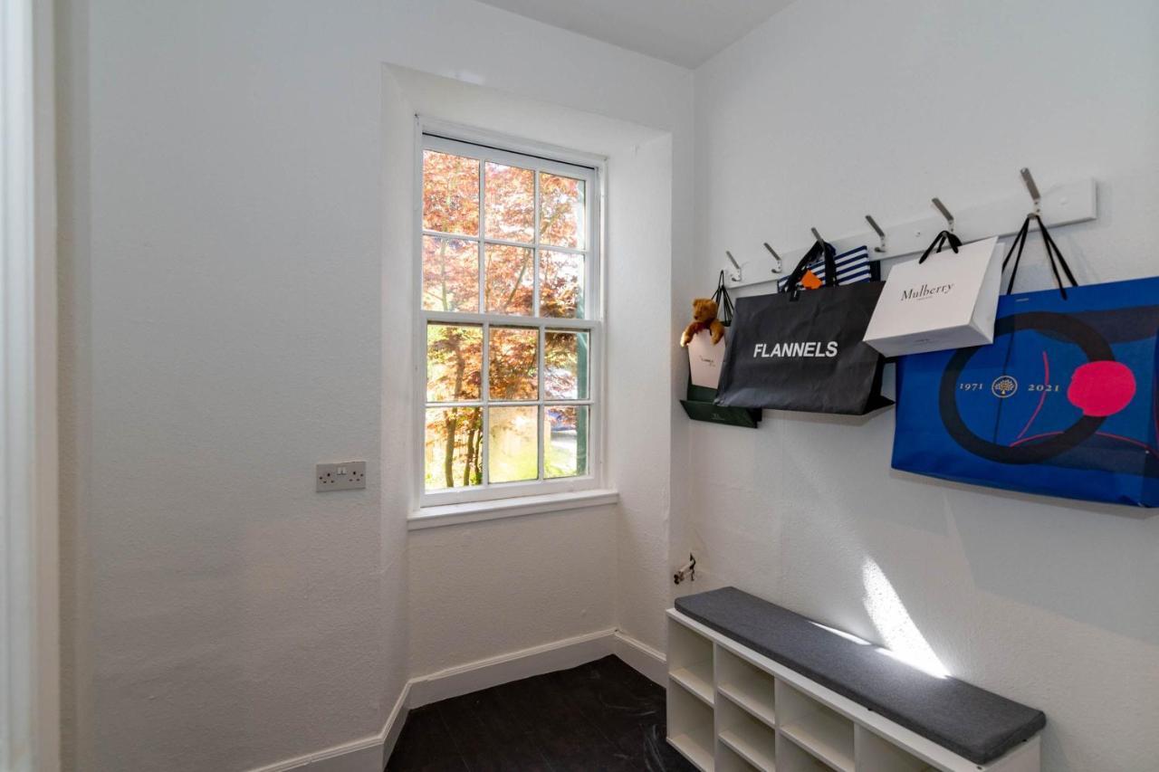 Rosebank House Blairgowrie - Sleeps 12, Games Rooms, Ev Point, Pets Welcome Blairgowrie and Rattray ภายนอก รูปภาพ