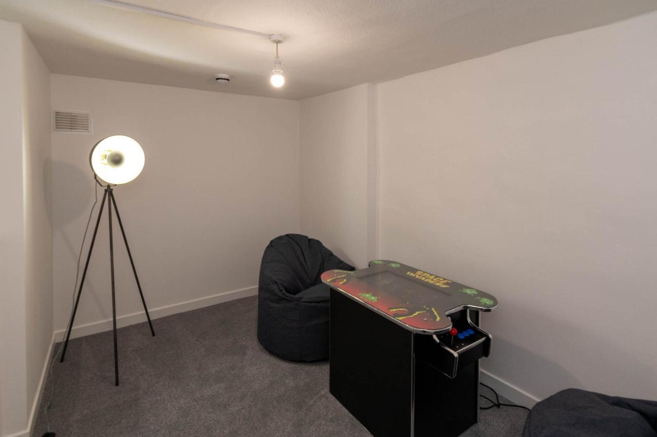 Rosebank House Blairgowrie - Sleeps 12, Games Rooms, Ev Point, Pets Welcome Blairgowrie and Rattray ภายนอก รูปภาพ